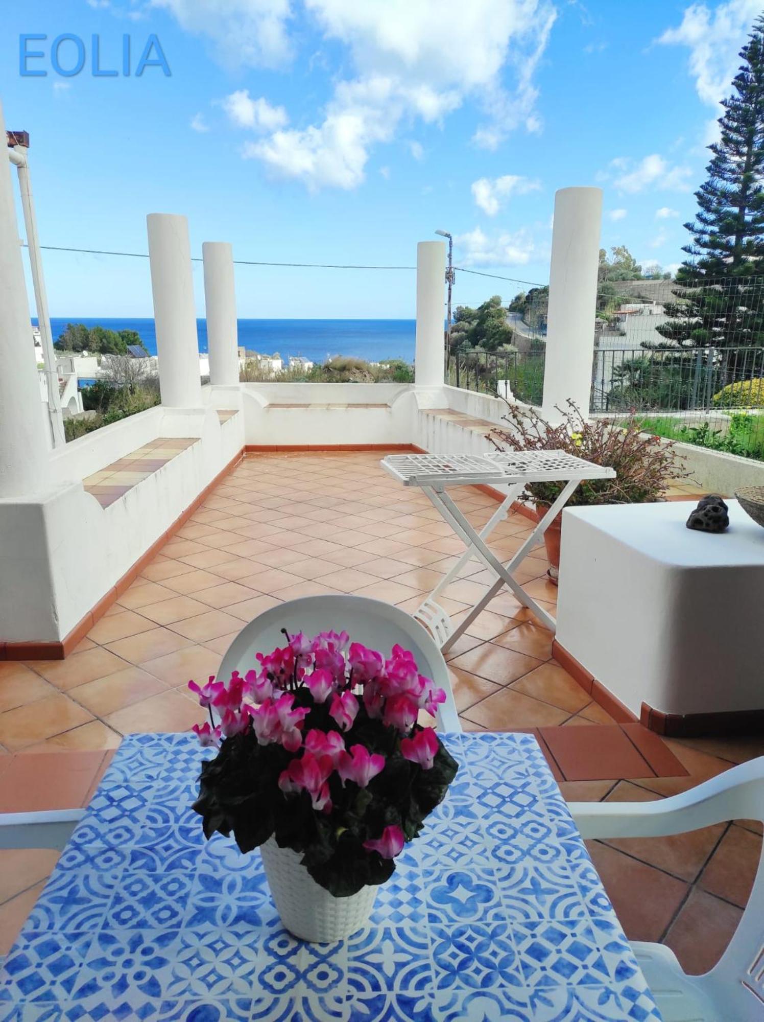 Holiday Home Mennulita Lípara Exterior foto